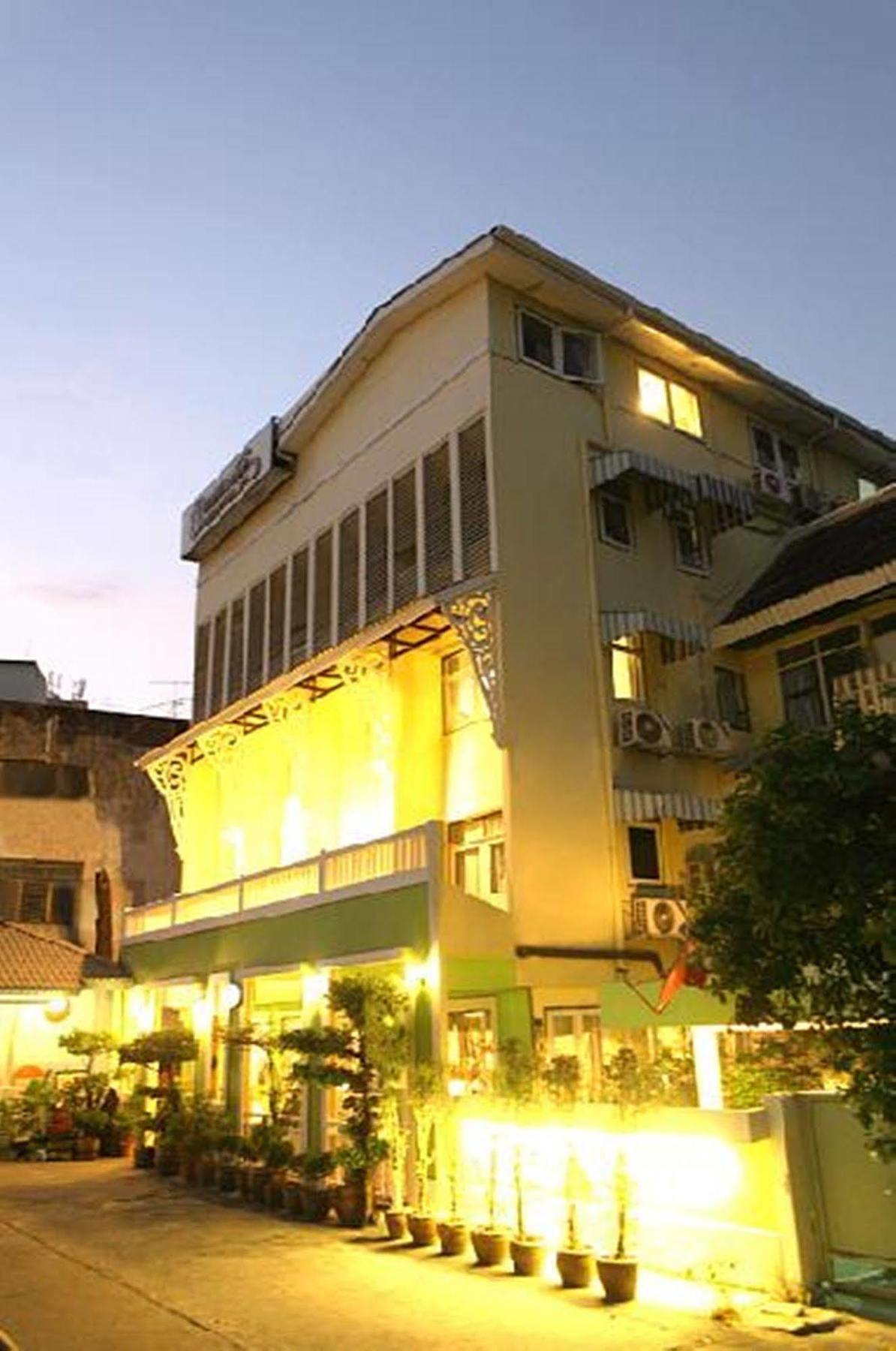 酒店 Sawasdee Sukhumvit 2*